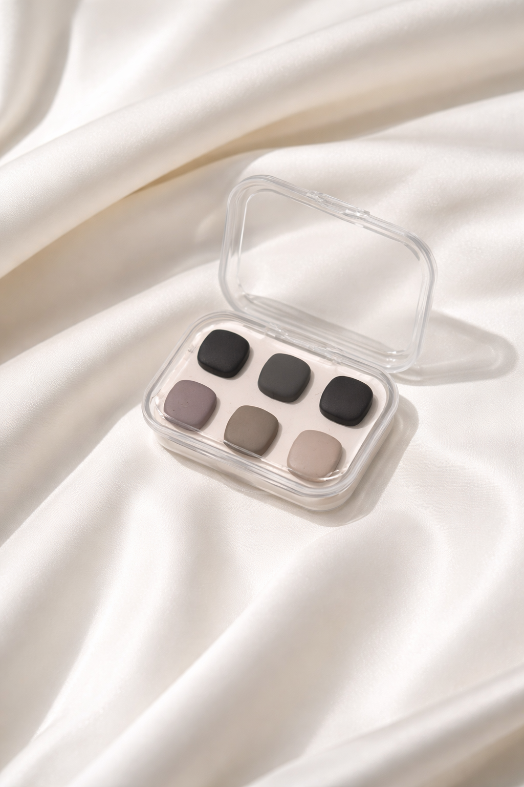 Premium Hijab Magnets – Neutral Set (6 Pieces)