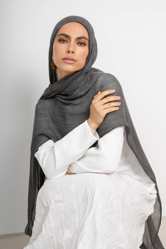 Crinkle Rayon Hijab — Charcoal ‏فحم (Faḥm)